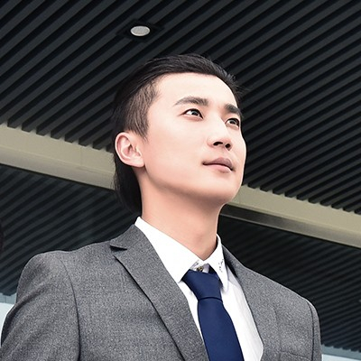 用豪邦發(fā)動(dòng)機(jī)潤滑油后，我的汽車引擎潔凈如新